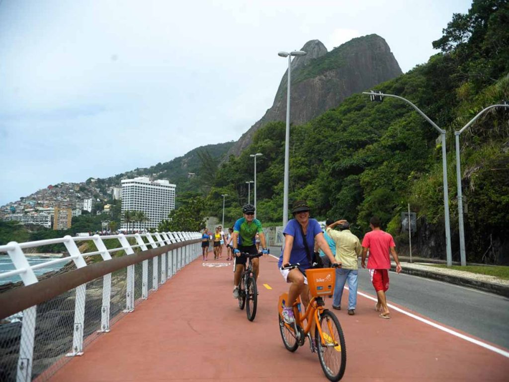 Seaside Escapes: Exploring Rio de Janeiro’s Coastal Bike Routes